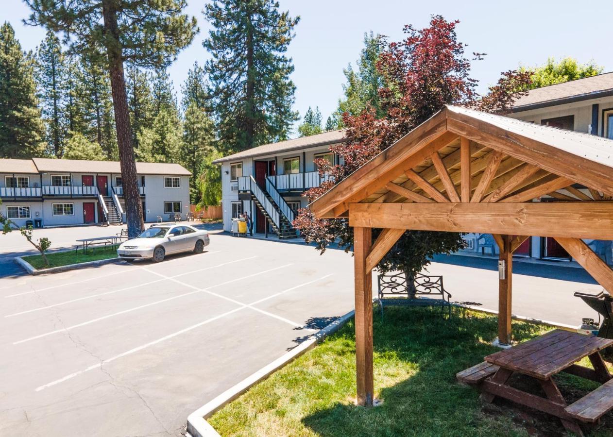 Charm Motel & Suites Burney Εξωτερικό φωτογραφία